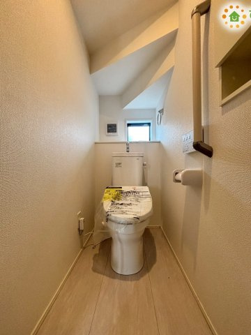 深谷市上野台　2期　新築一戸建て　グラファーレ　01のトイレ