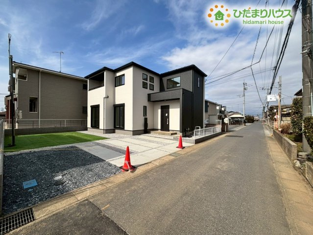 深谷市上野台　2期　新築一戸建て　グラファーレ　01の駐車場