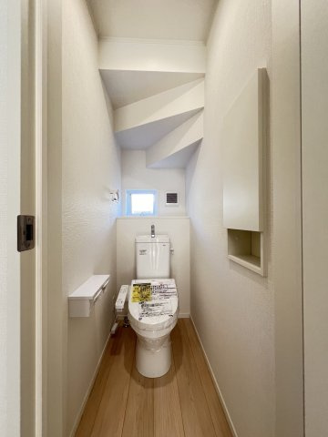 香芝市北今市 第4のトイレ|温水洗浄便座付きトイレ