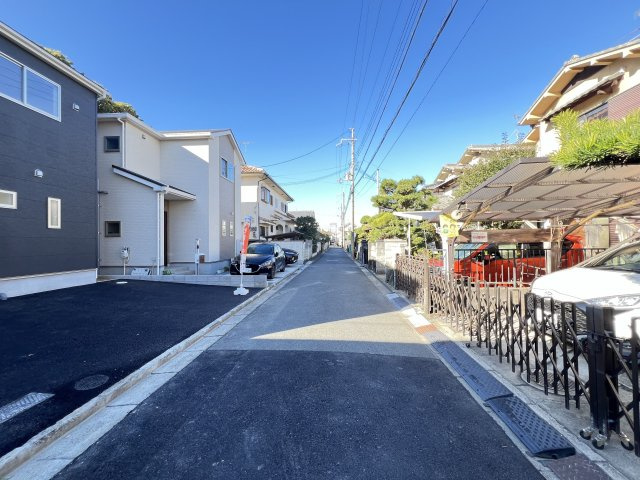 香芝市北今市 第4の前面道路含む現地写真