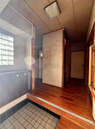 売中古戸建　静岡市清水区三保の玄関