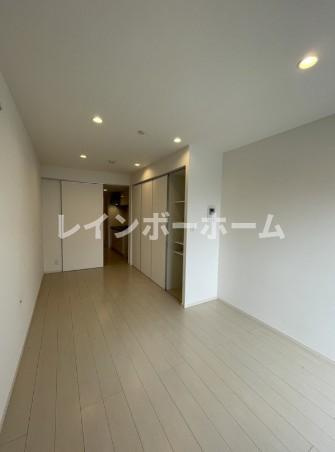 リブリ・ウィステリア船橋の寝室