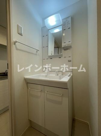 リブリ・ウィステリア船橋の洗面所