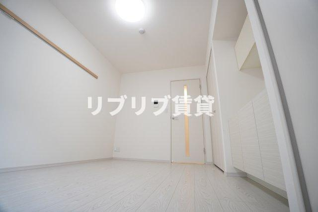 ガーデンアステリア西千葉の居間・リビング