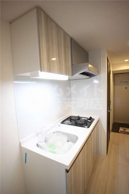 【キッチン】 | セオリー大阪ルチア | コンパクトなキッチンで掃除もラクラク