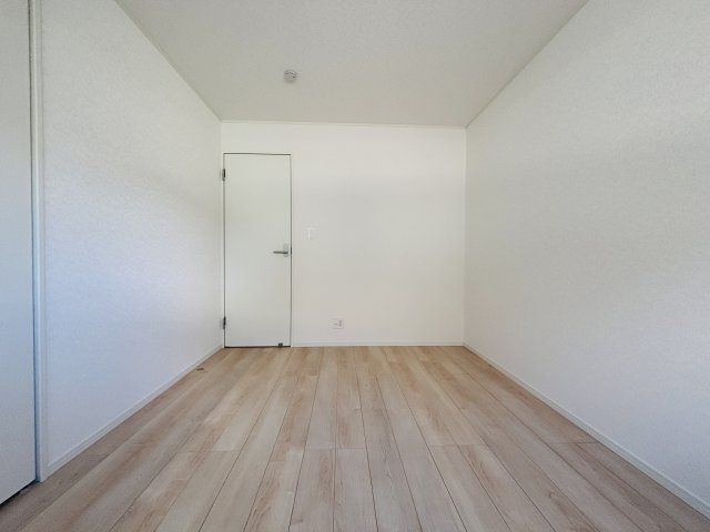 ＼☆ご成約時キャッシュバック☆／　CG南風原町宮平第3-1号棟の洋室|※サンプル写真です。