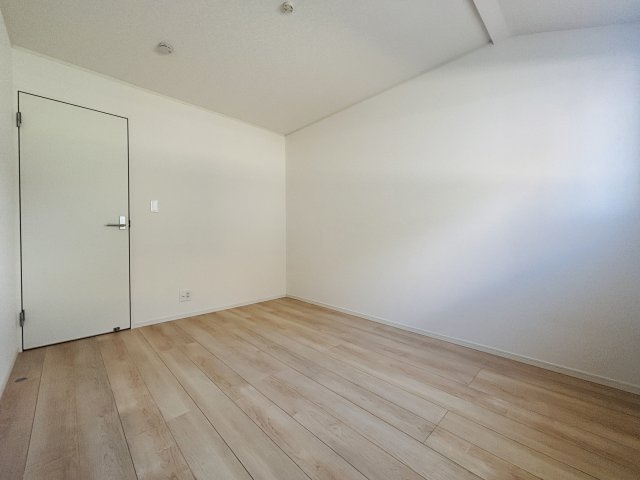 ＼☆ご成約時キャッシュバック☆／　CG南風原町宮平第3-1号棟の洋室|※サンプル写真です。