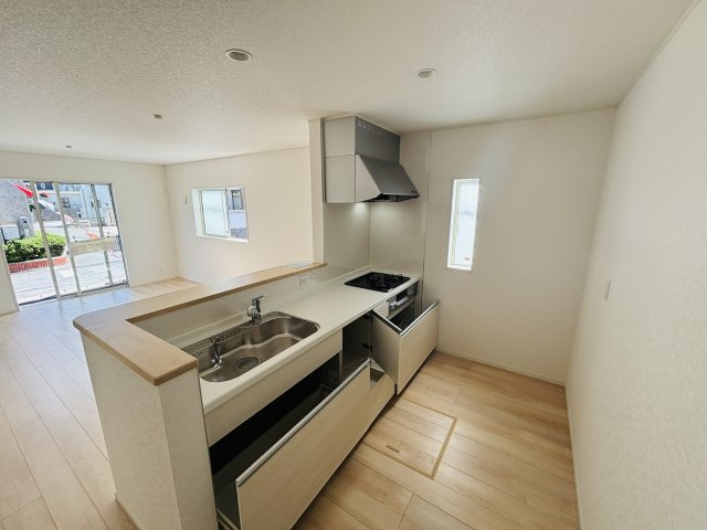 ＼☆ご成約時キャッシュバック☆／　CG南風原町宮平第3-1号棟のキッチン|※サンプル写真です。