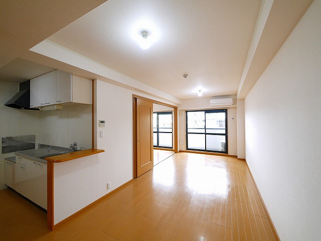 アヴェニュー東松ヶ丘の居間・リビング|使いやすい居間です