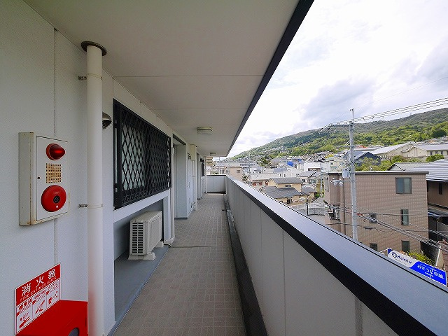 アヴェニュー東松ヶ丘のその他共用部分|廊下部分です