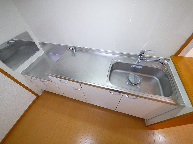 アヴェニュー東松ヶ丘のキッチン|お料理しやすいキッチンです