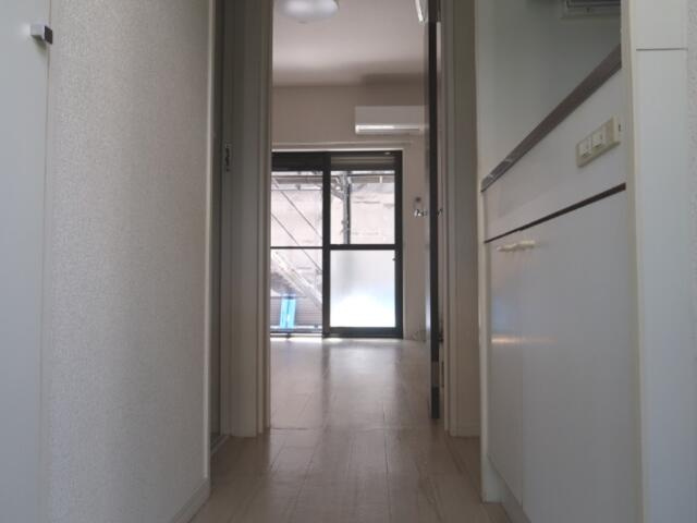 ヴァンテアンⅢのキッチン|※別部屋写真参照