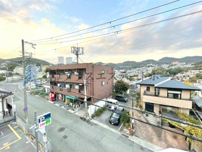 【その他】 | ビラ・ユニオン丸山 | 物件からの眺望です♪周辺に高い建物がないので人の目線を気にせず生活出来ます♪