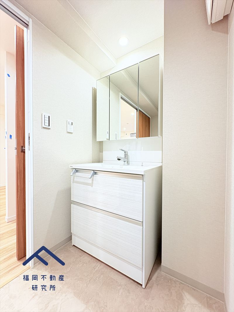 サンシティ鳥飼の独立洗面台