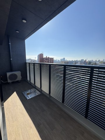 【バルコニー】