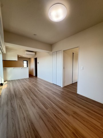 【居間・リビング】