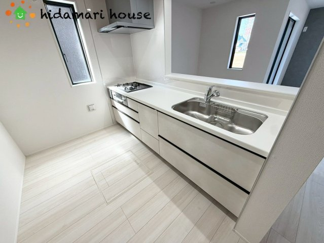 上尾市上29期　新築戸建　グラファーレ01のキッチン