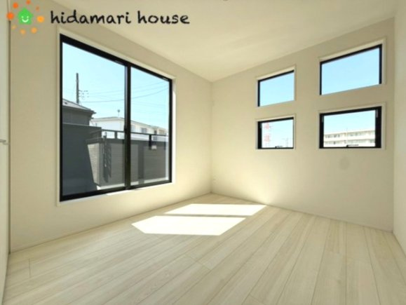 上尾市上29期　新築戸建　グラファーレ01の洋室