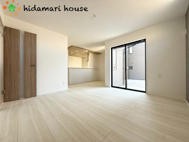 上尾市上29期　新築戸建　グラファーレ01の居間・リビング