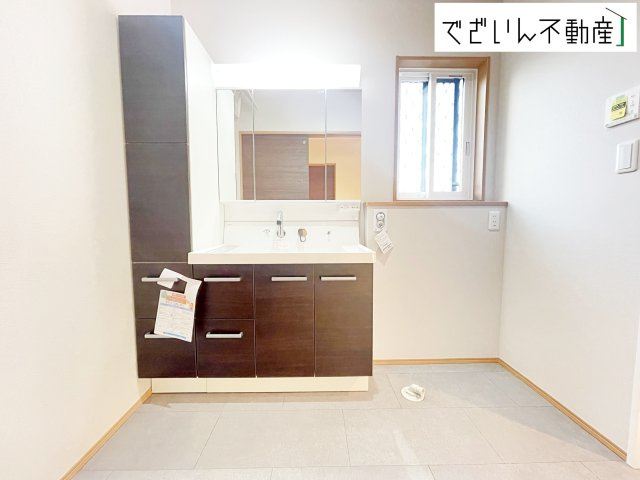 【独立洗面台】 | 深谷市上柴町東3丁目　戸建住宅 | ≪3号棟≫
現地(2025年12月撮影)
