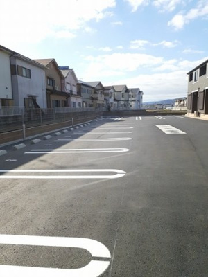 【駐車場】 | クラール曽屋　Ⅱ | 駐車場に車を止められます