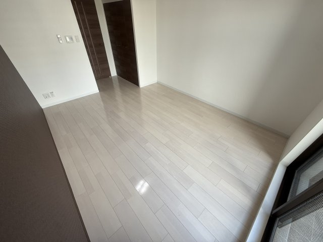 【洋室】Luxe新大阪南