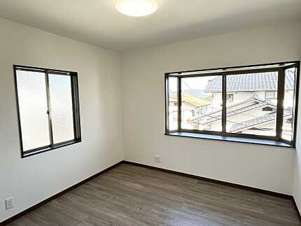 佐伯区観音台１丁目の洋室