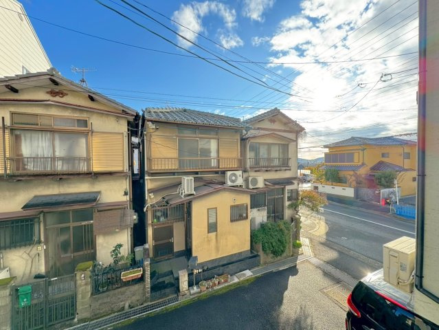 名神高速京都東ＩＣまで車で１５分◆コンビニ徒歩２分◆山科区小山北林町の展望|２階からの展望