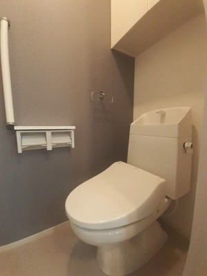 【トイレ】 | ヴァンヴェール西浜ＲＳ | 清潔感のあるトイレです