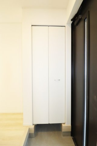 郡山市安積町荒井字柴宮山　　　３号棟　　朝日が丘小学校、郡山第７中学区の収納