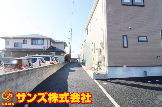 郡山市安積町荒井字柴宮山　　　３号棟　　朝日が丘小学校、郡山第７中学区の外観