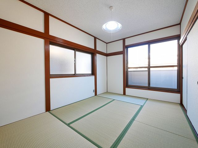 学園大和町６丁目戸建の和室