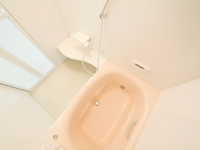 学園大和町６丁目戸建の浴室