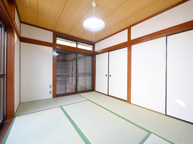 学園大和町６丁目戸建の和室