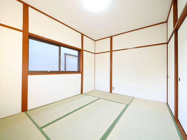 学園大和町６丁目戸建の和室