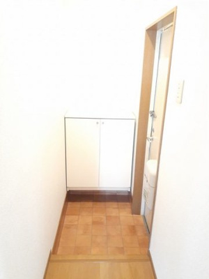 【玄関】 | グレイスⅠ | シンプルで使いやすい玄関です