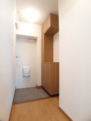 【玄関】 | ロマネコンティⅢ | 毎日通る玄関はこちらです