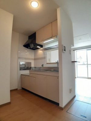 【キッチン】 | ロマネコンティⅢ | お料理しやすいキッチンです