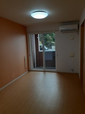 【居間・リビング】 | レジデンス・リオＢ | おしゃれなリビングです