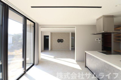 【居間・リビング】 | 潤野5LDK戸建て