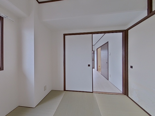 ユニーブル住吉公園５Fの和室