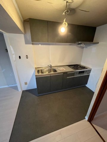 ユニーブル住吉公園５Fのキッチン