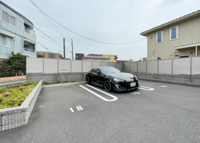 【駐車場】 | フルール上鷺