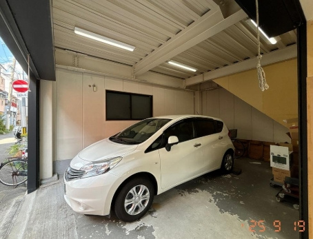 成育４丁目事務所倉庫の内装