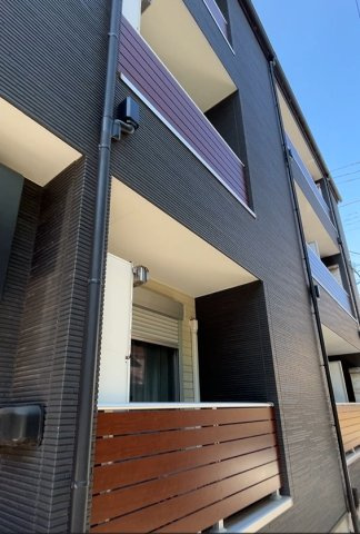 千葉市中央区港町のアパート