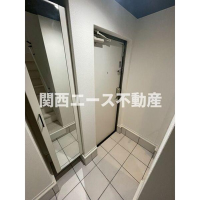 【玄関】 | あんしん+VieM池田本町13-1027（ガレージハウス） | 同一商品