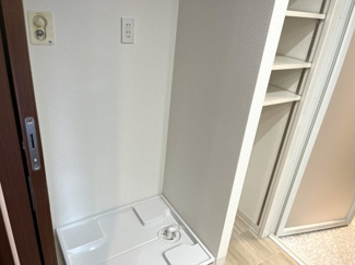 【ランドリースペース】 | レクセルアベニュー浦安202号室