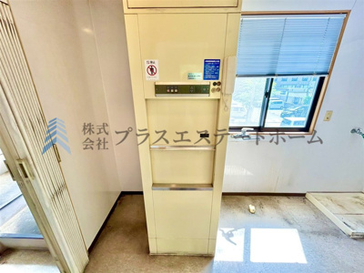 【その他】 | 長田区御屋敷通2丁目　店舗付き住宅 | 配膳用エレベーター付き♪