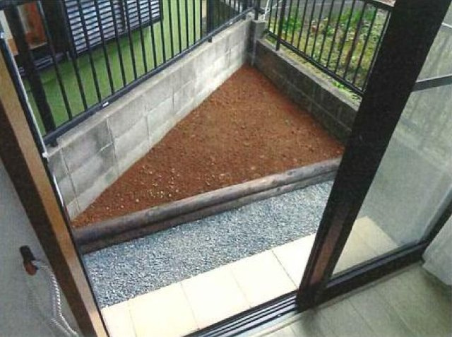 横浜市都筑区川和町　中古戸建【仲介手数料無料】の庭