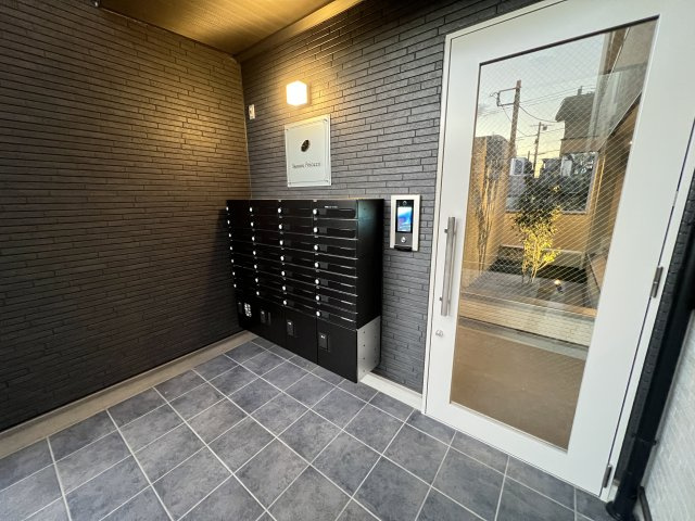Sereno Palazzo　のエントランス